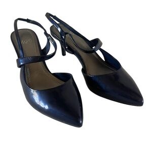 Impo Dark Blue Strappy Patent Leather Glossy Slingback kitten Heels sz9